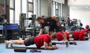 九游体育-亚泰将士全力备战云南玉昆