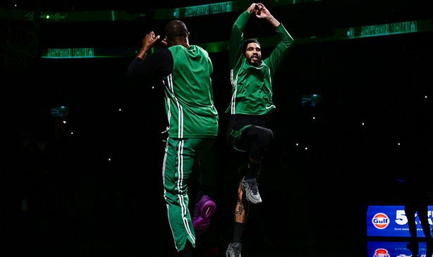 九游体育app官网-布朗谈塔图姆重返麦迪逊：我们会支持他 这正是队友存在的意义|波士顿凯尔特人队|杰森-塔图姆|纽约尼克斯队|杰森·塔图姆|杰伦·布朗_新浪体育_新浪新闻